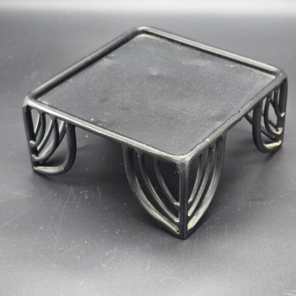 Cast Iron Square Trivet Stand Elegant Arched Legs Candle Figurines Art JE404 - Picture 3 of 4